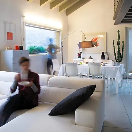 Bed & Breakfast Alquaranta Revine Lago